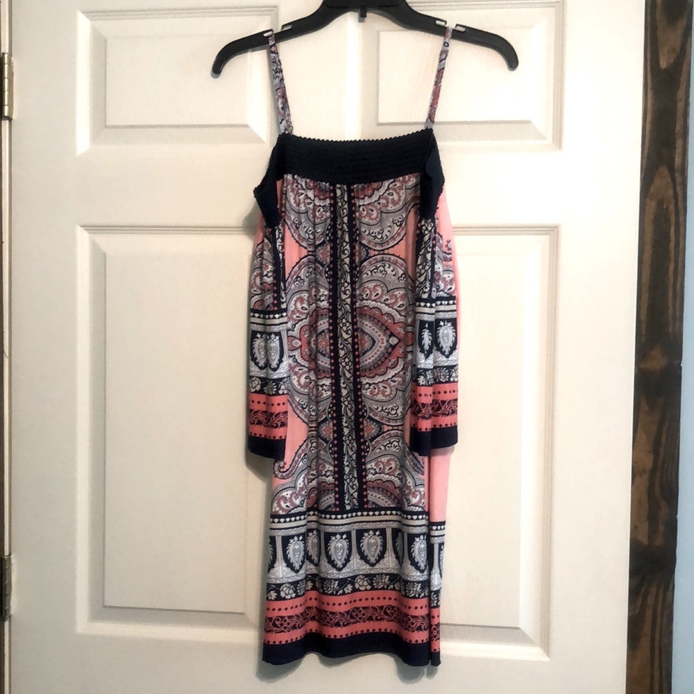 Trixxi Brand Cold Shoulder Dress Size Medium